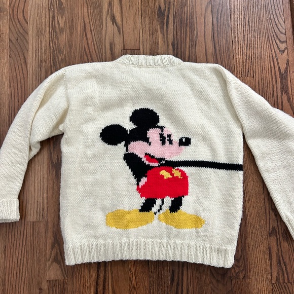 Vintage hand knit Mickey Mouse Minnie Mouse cream 70s sweater: Rare - Picture 11 of 13